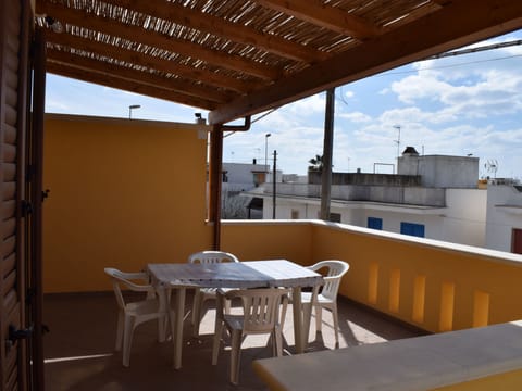 Wohnung 'Beccaria' mit Balkon Apartment in Torre San Giovanni