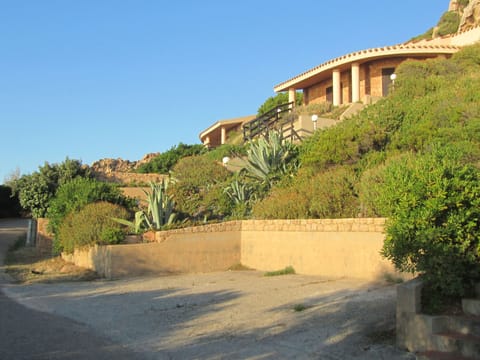 Villini Lu Ciuoni außergewöhnlichen Meerblick. Apartment in Sardinia