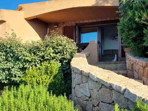 Villa 'Casa Bellavista' mit Gemeinschaftspool Apartment in Sardinia