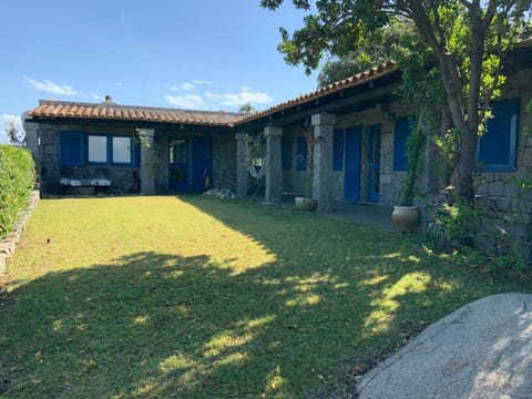 La Loggia mit privatem Pool Vacation rental in Santa Teresa Gallura