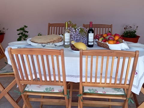 mit Terrasse Apartment in Orosei