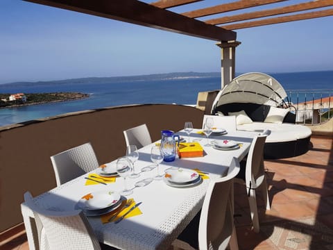 Penthouse mit Meerblick Apartment in Calasetta