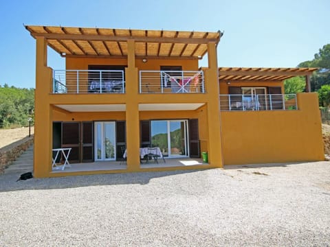 'Artemis2' mit Terrasse Apartment in Capoliveri