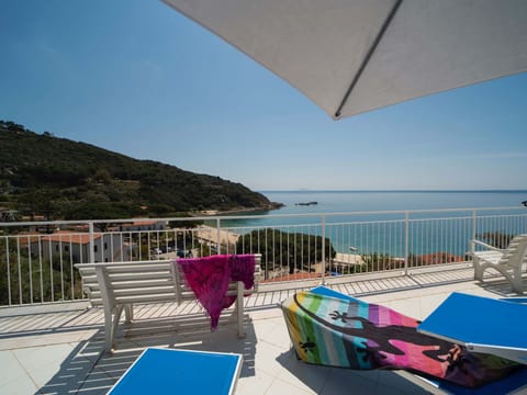 Appartement mit Meerblick Apartment in Campo nell'Elba