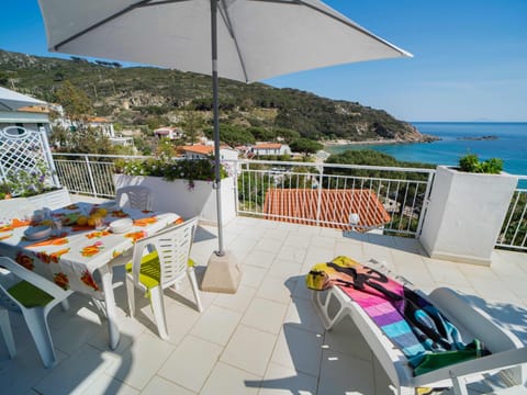 Appartement mit Meerblick Apartment in Campo nell'Elba