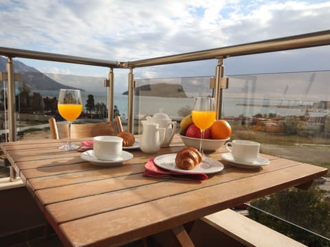 für 4 Personen ca. 45 m&sup2; in Budva, Adriaküste Montenegro (Küste um Budva) Apartment in Budva