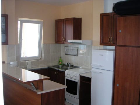 2230828 Apartment in Budva Municipality