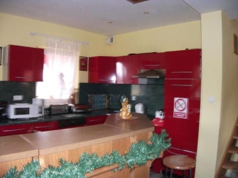 Gemütliches Rosarotes Ferienhaus Vacation rental in West Pomeranian Voivodeship, Poland