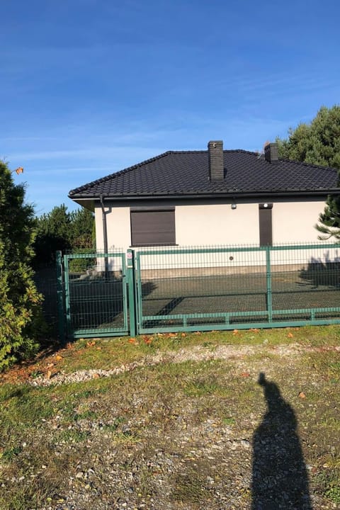 Schönes Ferienhaus für 7 Personen und 1 Kind Vacation rental in West Pomeranian Voivodeship, Poland