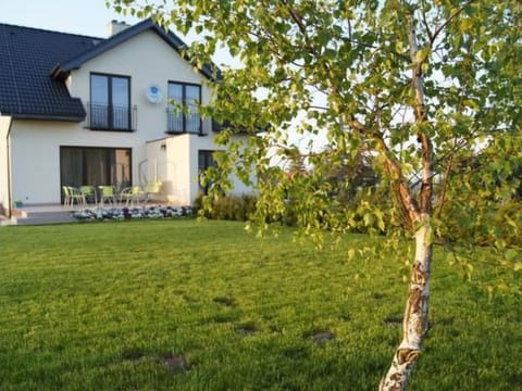 mit Garten, Terrasse und Grill Vacation rental in Pomeranian Voivodeship