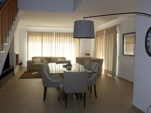 Lage, Fischerei, Golf und Abenteuer Vacation rental in Amoreira