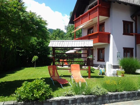 mit Balkon Apartment in Bled