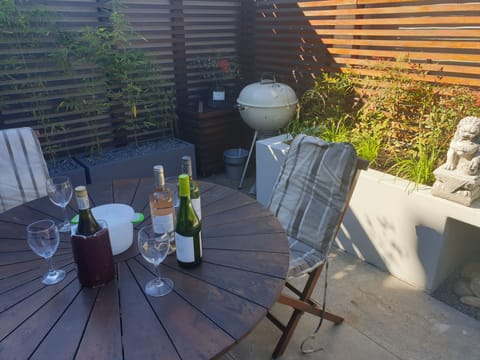 Kleines Ferienhaus in Deurdrif mit Privatem Garten Vacation rental in Cape Town
