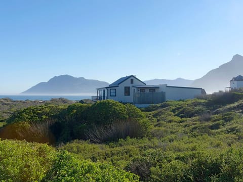 mit Privatpool für 8 Personen ca. 240 m&sup2; in Kommetjie, Kapregion (Westkap) Vacation rental in Cape Town