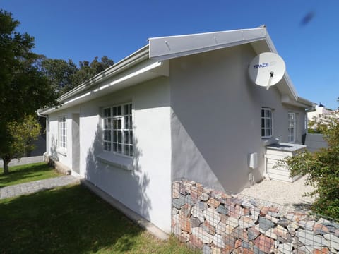Cottage mit Bergblick Vacation rental in Western Cape