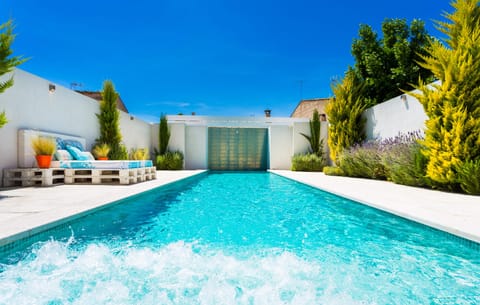 pool