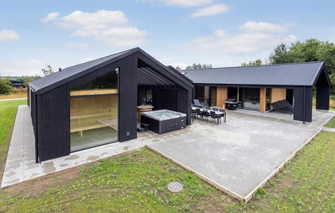 image/jpeg