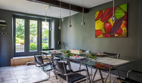 Gorgeous Georgian Apartment in Painswick