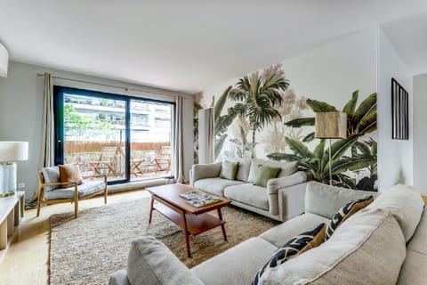 Parisian Flair Apartment in Paris