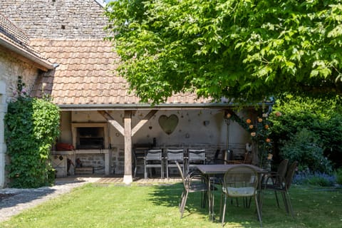 Burgundy Haven Apartment in Bourgogne-Franche-Comté