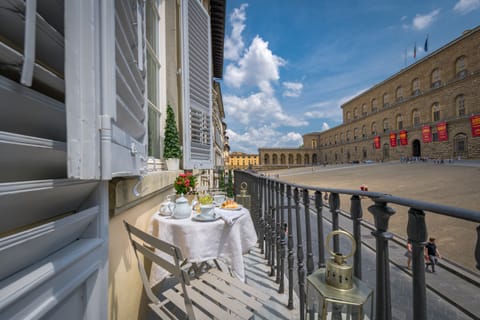 The Beauty of Living  Apartment in Florence