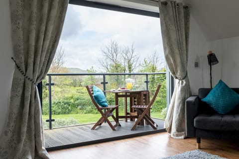 Unwind in Northam Apartment in Westward Ho