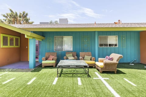 Desert Harmony House in Yucca Valley