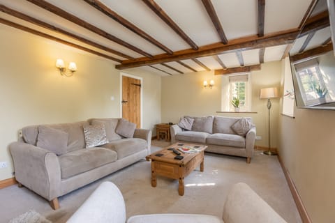 A Little Orchid Cabin in England