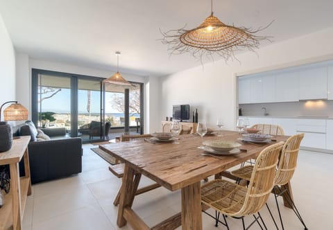 Open Space Apartment in Estepona