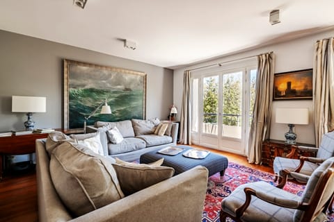 The Eiffel Secret Apartment in Paris