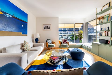 Passy Glow Apartment in Paris