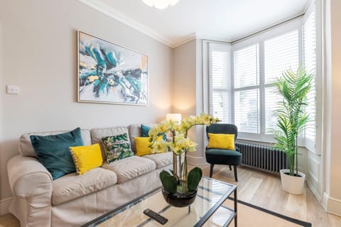 Royal Place Apartment in Cheltenham