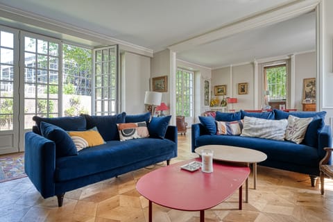 Grace & Elegance House in Île-de-France