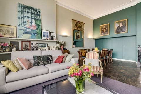 Cozy Haven Apartment in Paris