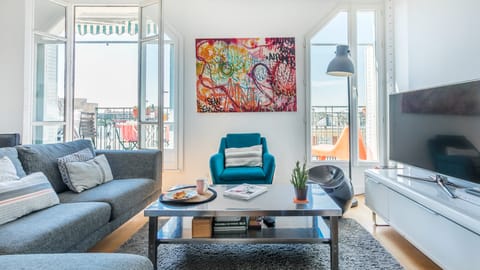 Suivez-Moi Apartment in Paris