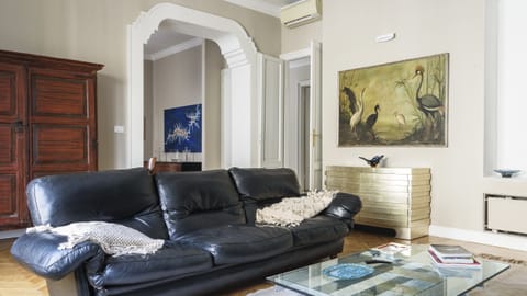 Herbarium Apartment in Milan