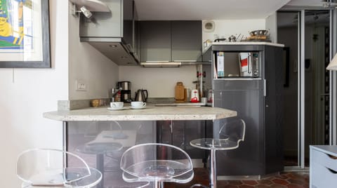 The Dice Apartment in Paris