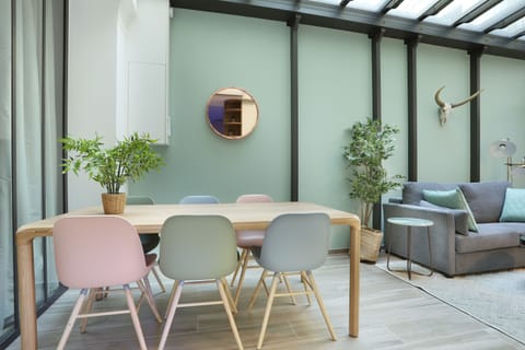 Notre Dame Des Champs Apartment in Paris