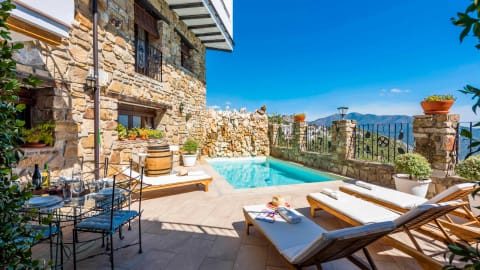 The Mountain's Garden Apartment in Costa del Sol