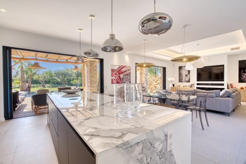 The Enchanted Book Apartment in Saint-Tropez