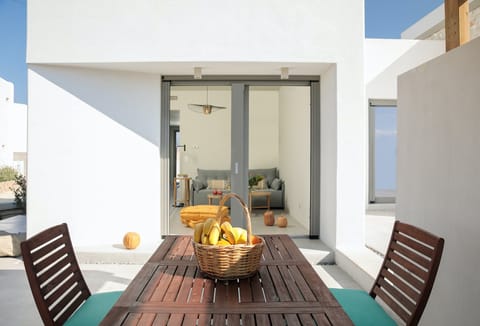 Aquatic Embrace Apartment in Naxos, Naxos and Lesser Cyclades, Greece