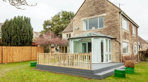 Stonebrook Lodge Apartment in Painswick