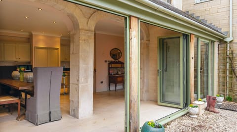 Stonebrook Lodge Apartment in Painswick