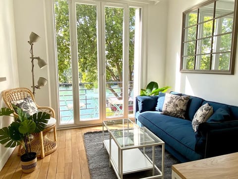 Parisian Style Apartment in Issy-les-Moulineaux