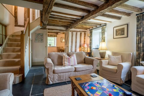 The Amaranthine Apartment in Afon Hiraethlyn