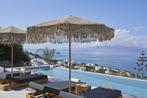 Blue Apollo Apartment in Naxos, Naxos and Lesser Cyclades, Greece