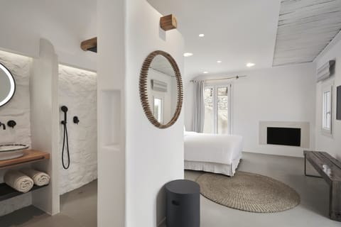 Blue Apollo Apartment in Naxos, Naxos and Lesser Cyclades, Greece