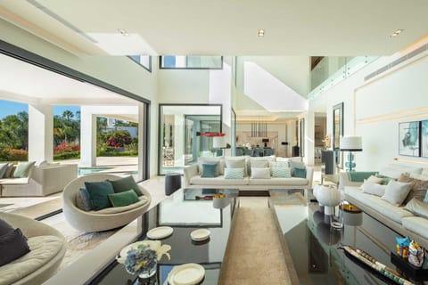 Mountain Beauty Apartment in Marbella