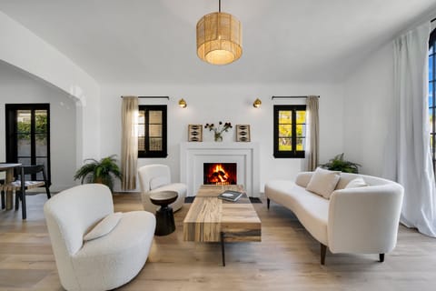 Hollywood Flair House in West Hollywood