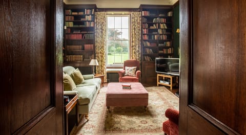 The Lost Slipper Villa in England